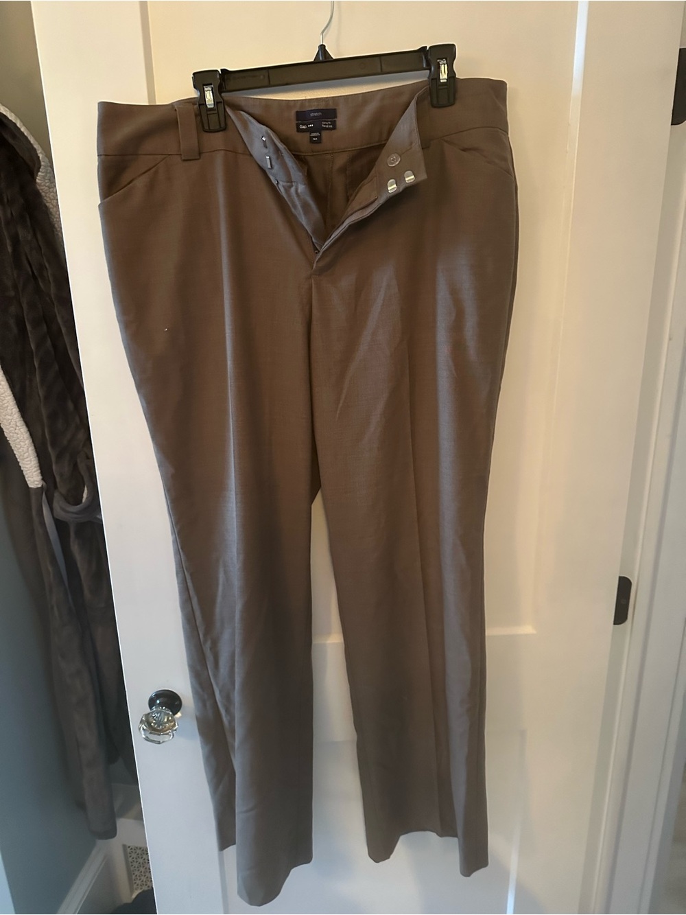 GAP Woman’s Wide Leg Dress Pants